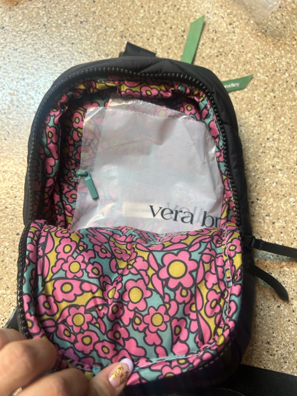 Vera Bradley Lorman  Black Quilted Crossbody Sling Bag NEW WITH TAGS - Picture 4 of 7